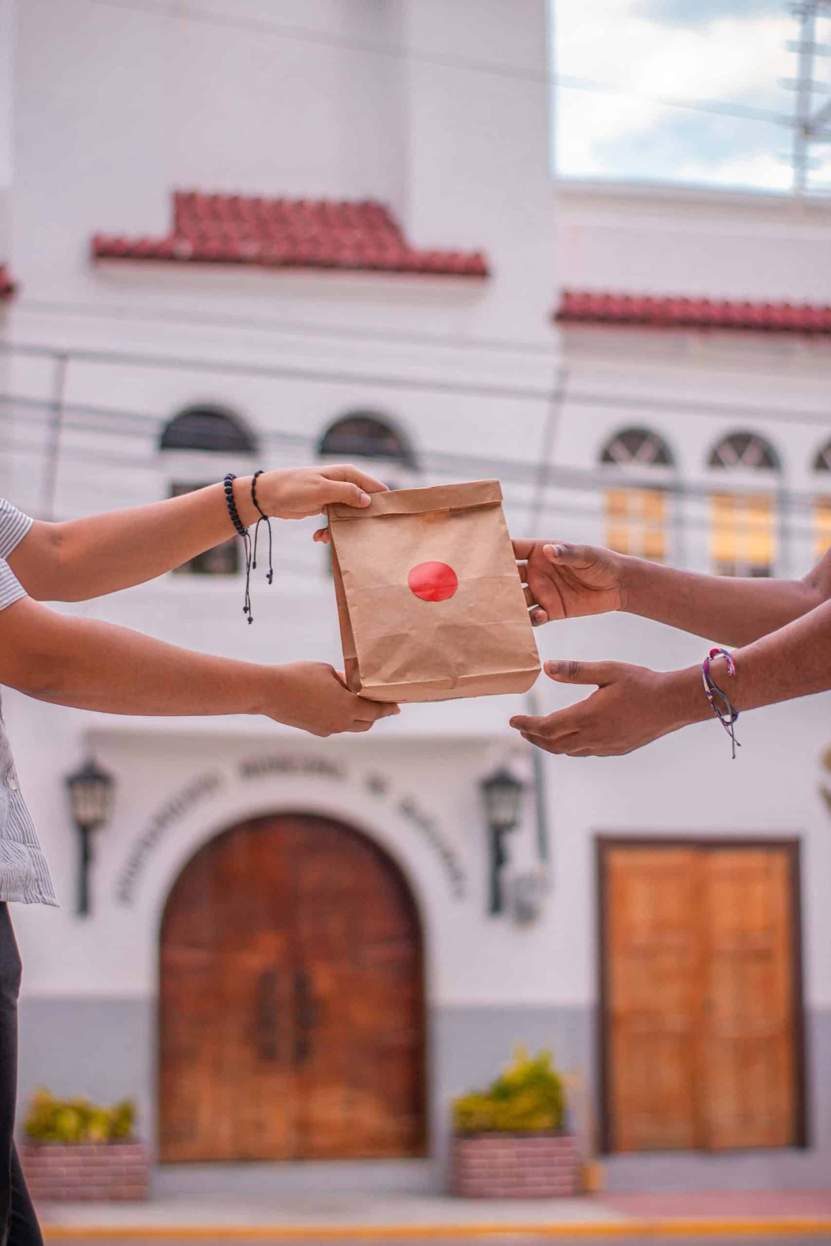 58 Gift Ideas + How to Choose a Gift That Shows You Really Listen