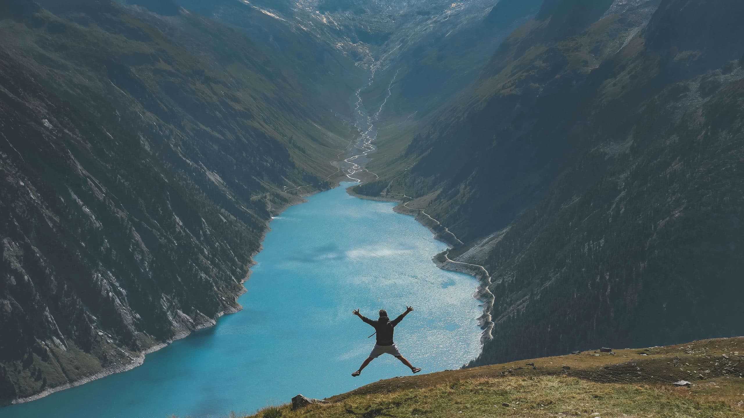 60 Gift Ideas + How to Give Experiences Instead of Things (On a Budget)